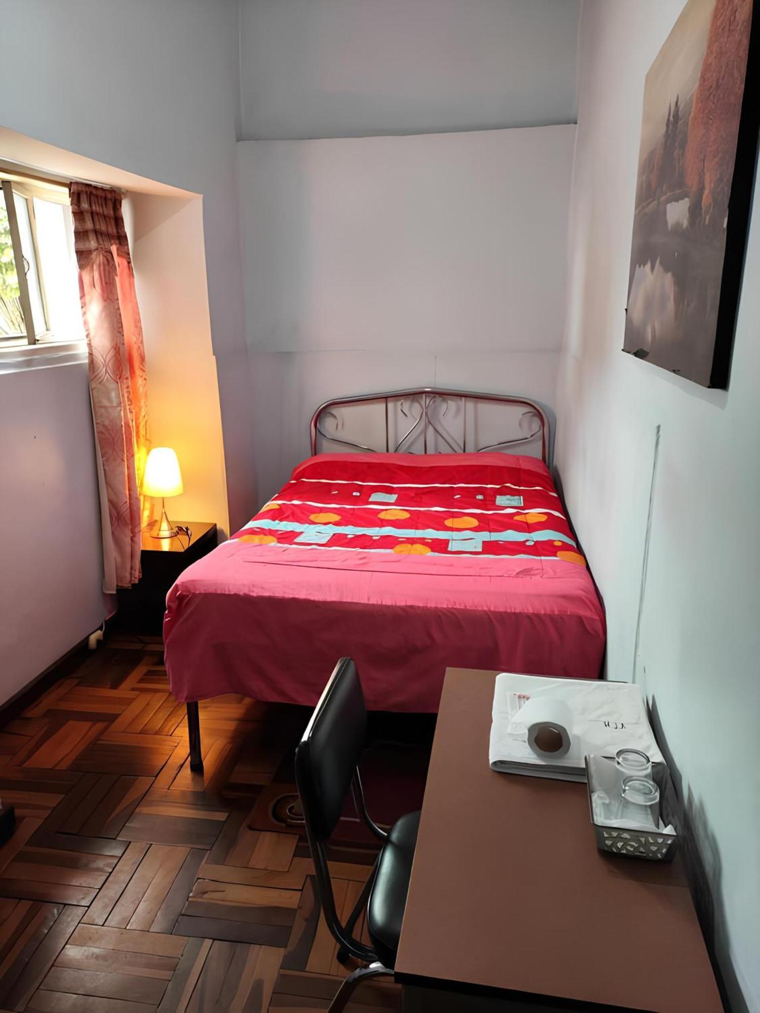 Hostel Hostal Juana De Arco Quito Zewnętrze zdjęcie