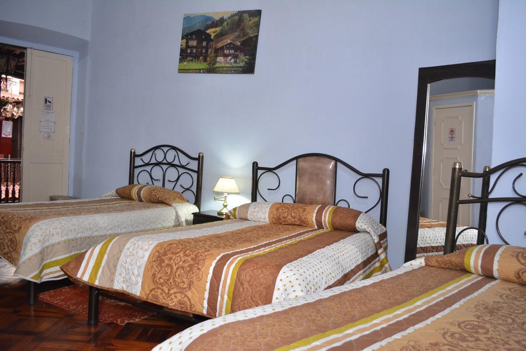 Hostel Hostal Juana De Arco Quito Pokój zdjęcie